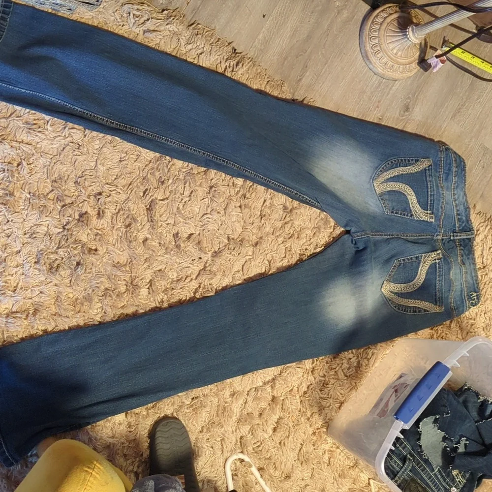 Jeans - Picture 2 of 4